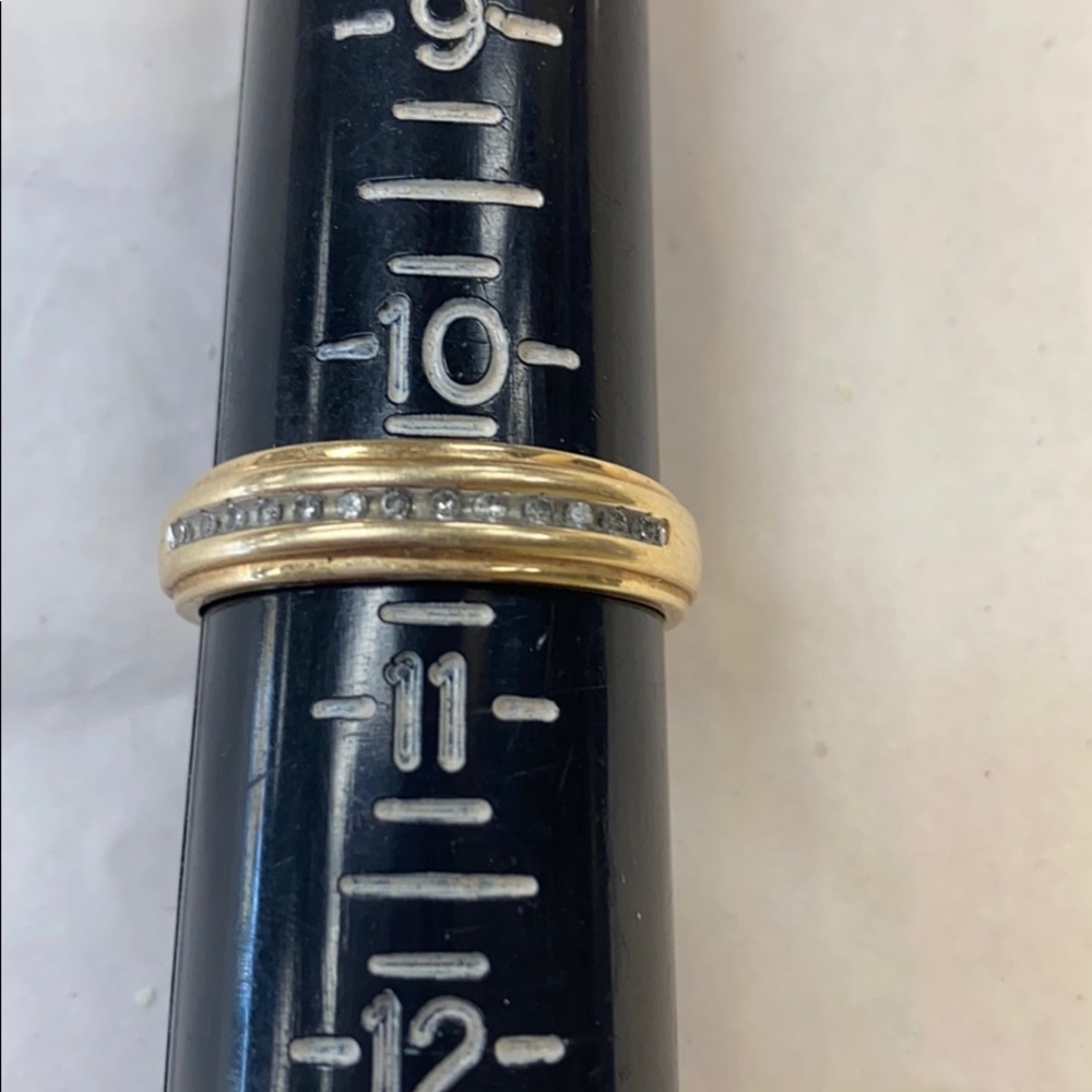 Diamonds band 10K Gold